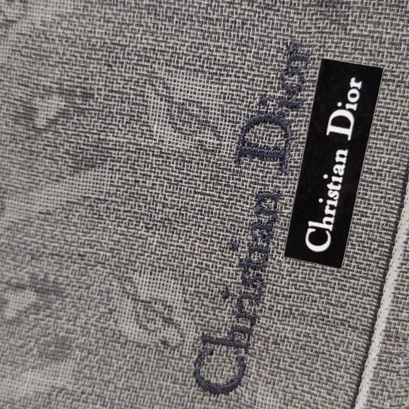 CHRISTIAN DIOR Women's 100% Cotton Grey Print Square Pocket Scarf - 19x19-inch - Picture 4 of 10
